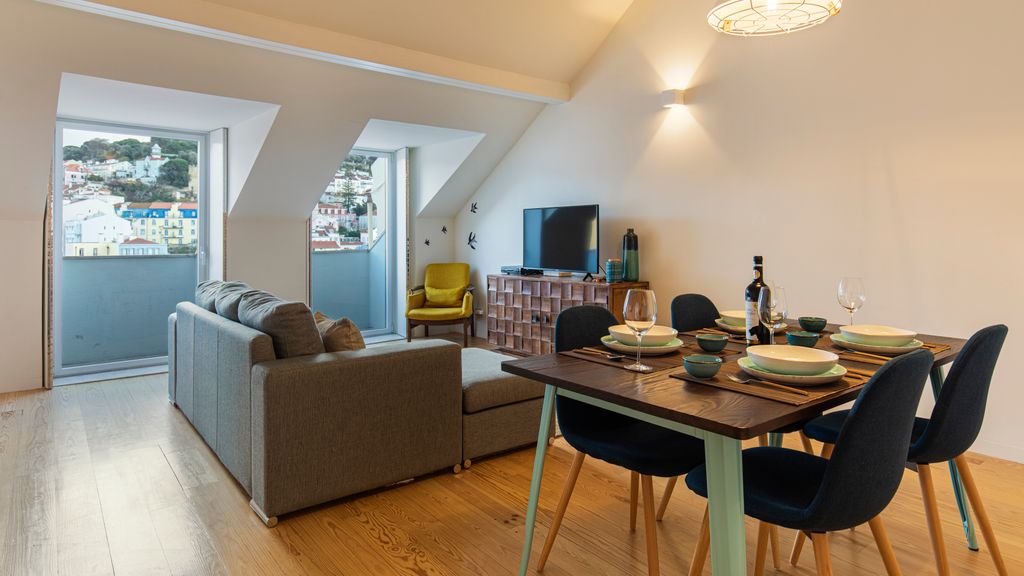Lisbon Home With Castle View by LovelyStay