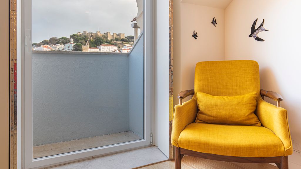 Lisbon Home With Castle View by LovelyStay
