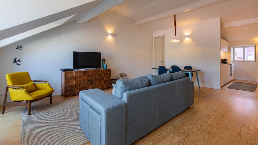 Lisbon Home With Castle View by LovelyStay