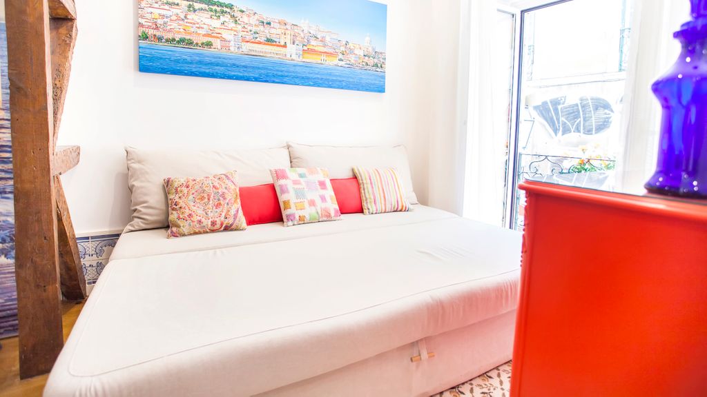 Typical Bairro Alto Apartment Lisbon