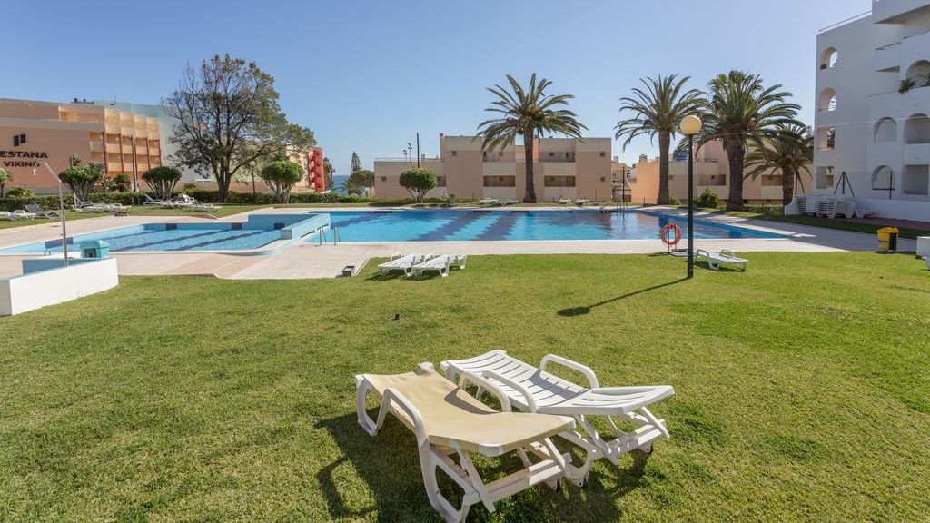 The Algarvean Oasis with pool by LovelyStay