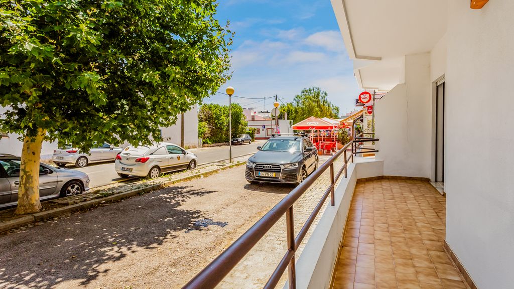Sweet Algarvian Escape by LovelyStay