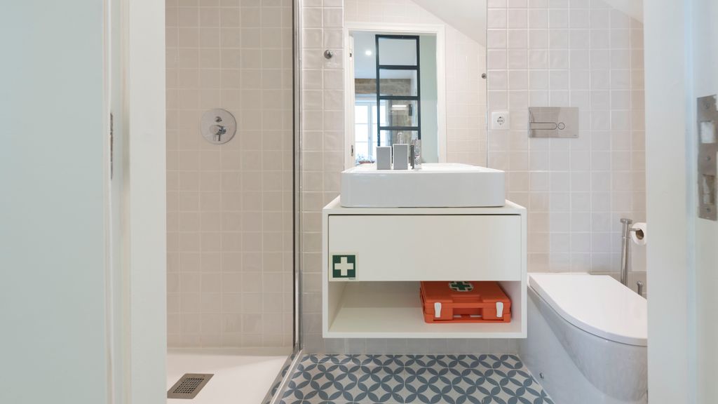 Modern Vitoria Getaway by LovelyStay
