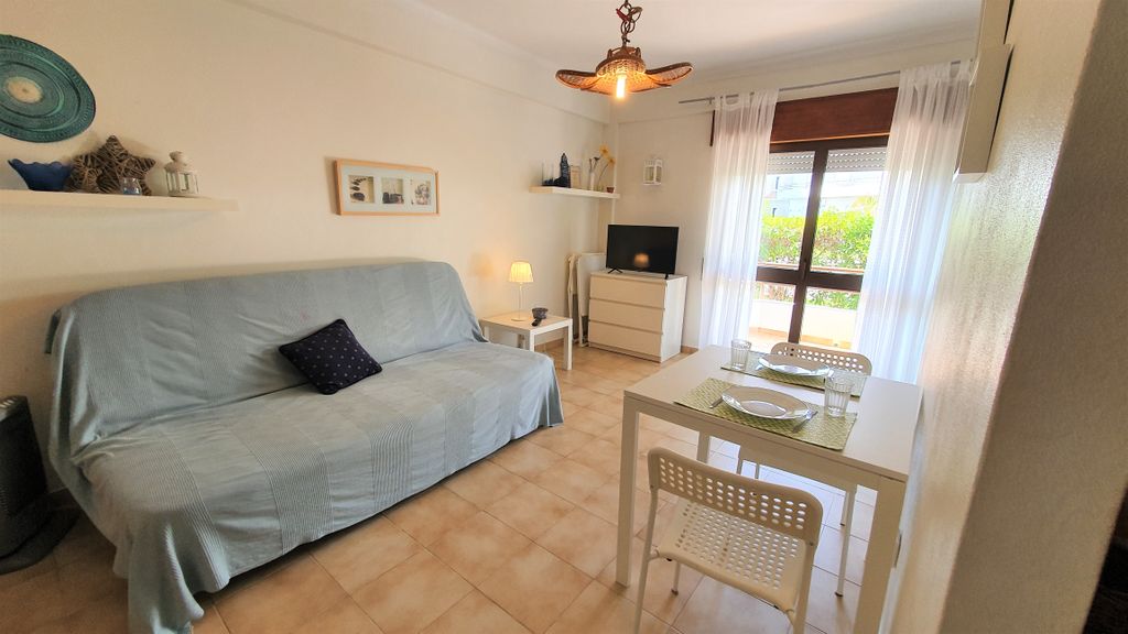 Lovely Algarvian Escape by LovelyStay