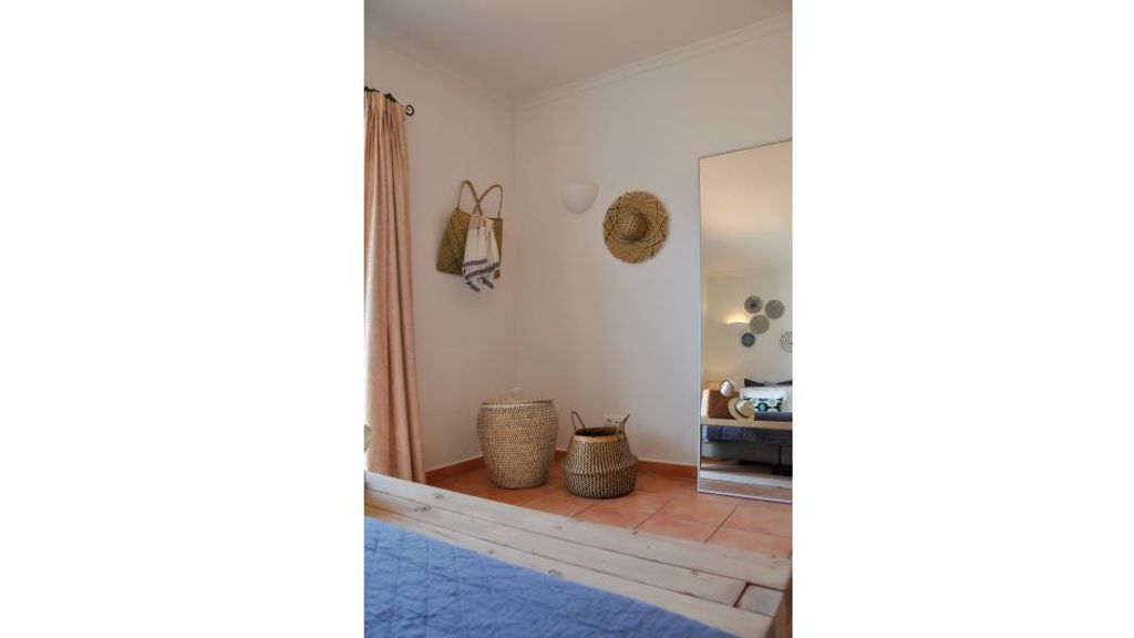 2BR  Duplex Townhouse w/Pool by LovelyStay