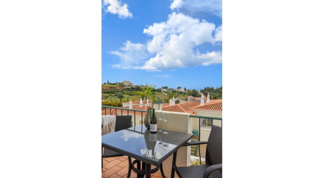 2BR  Duplex Townhouse w/Pool by LovelyStay