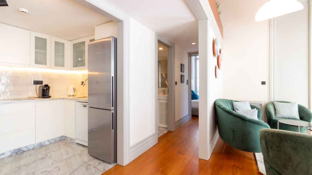 Luxurious Duplex with Unique View by LovelyStay