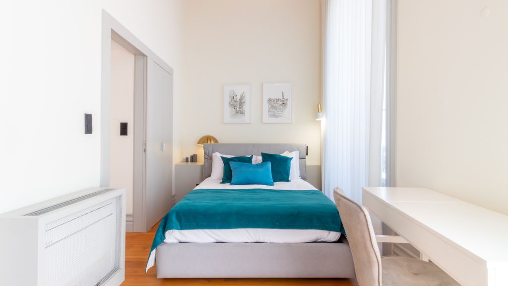 Luxurious Duplex with Unique View by LovelyStay