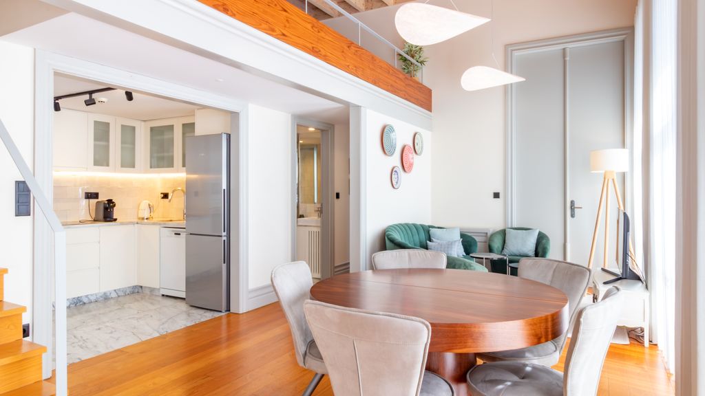 Luxurious Duplex with Unique View by LovelyStay