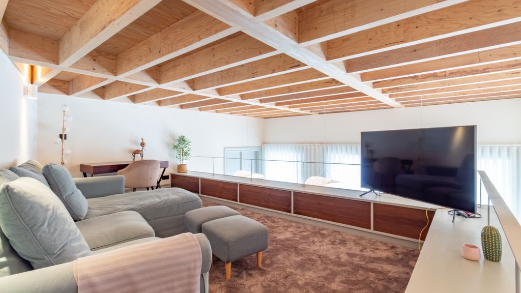 Luxurious Duplex with Unique View by LovelyStay