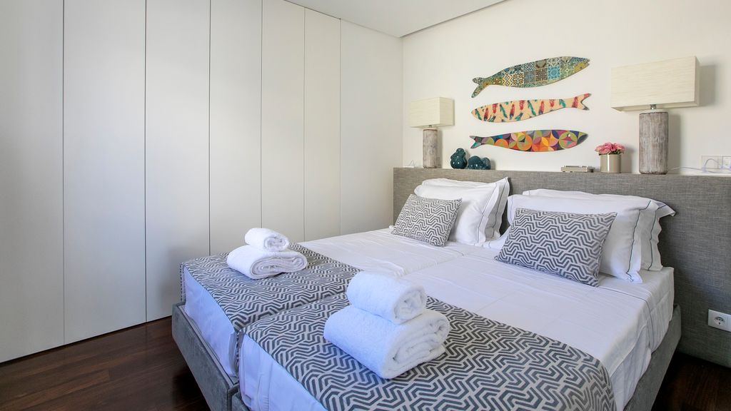 Luxury 2BR Duplex in Foz Porto by LovelyStay