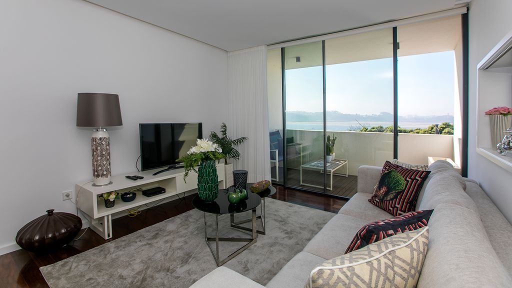 Luxury 2BR Duplex in Foz Porto by LovelyStay