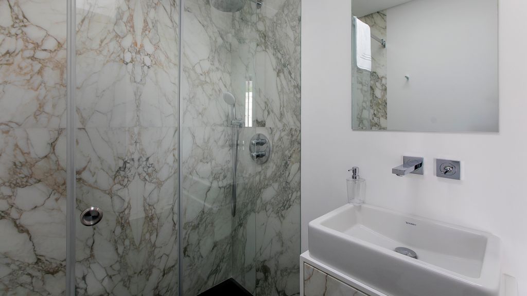 Luxury 2BR Duplex in Foz Porto by LovelyStay