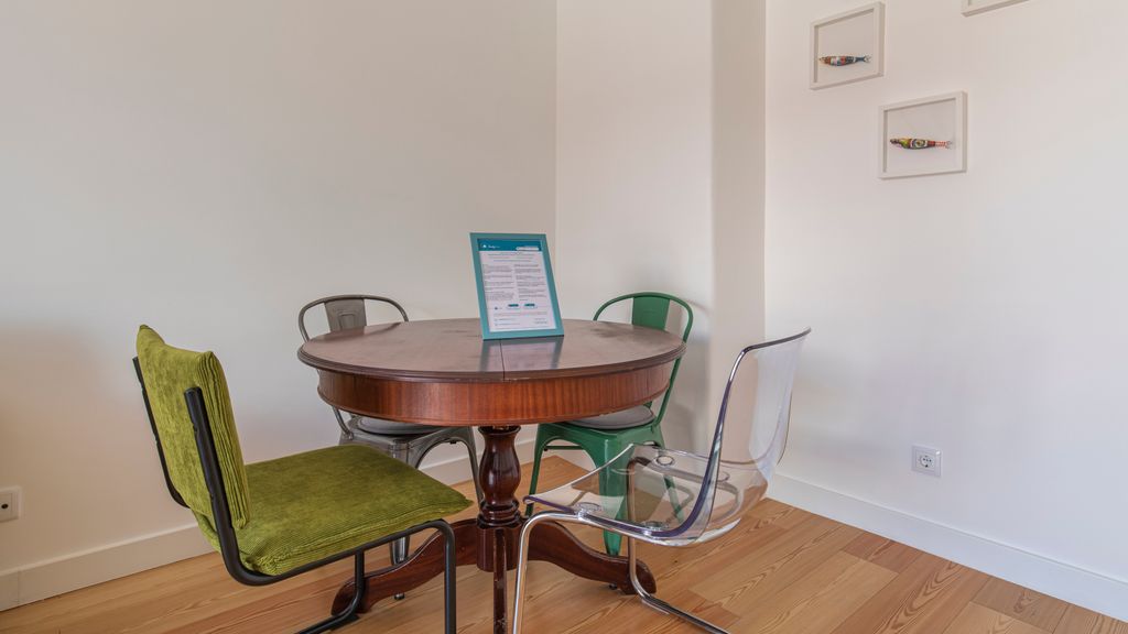 Sunny 1BDR Apartment W/Terrace by LovelyStay