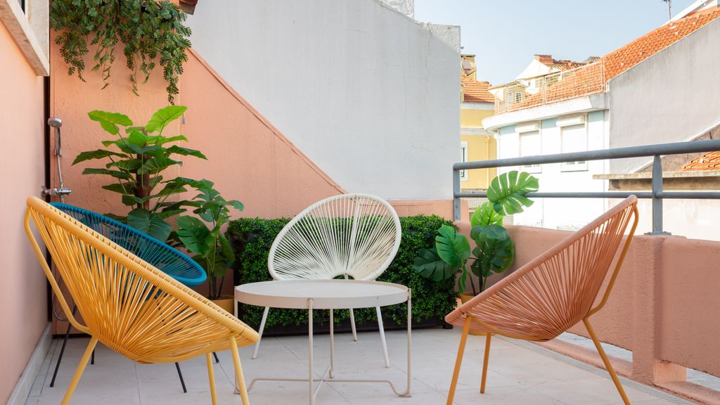 Sunny 1BDR Apartment W/Terrace by LovelyStay
