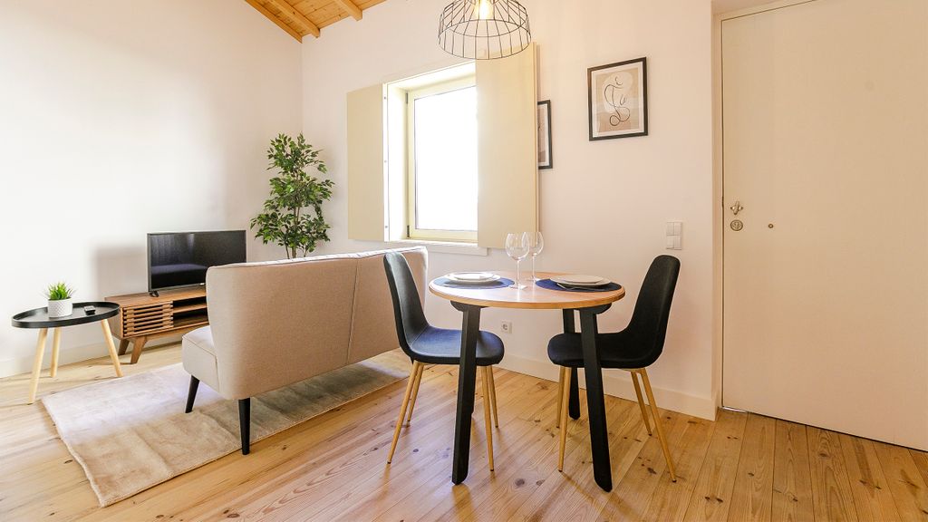 Vila Burgães - Casa 7 by LovelyStay