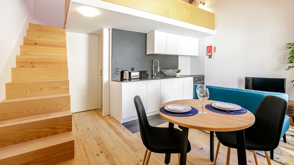 Vila Burgães - Casa 5 by LovelyStay