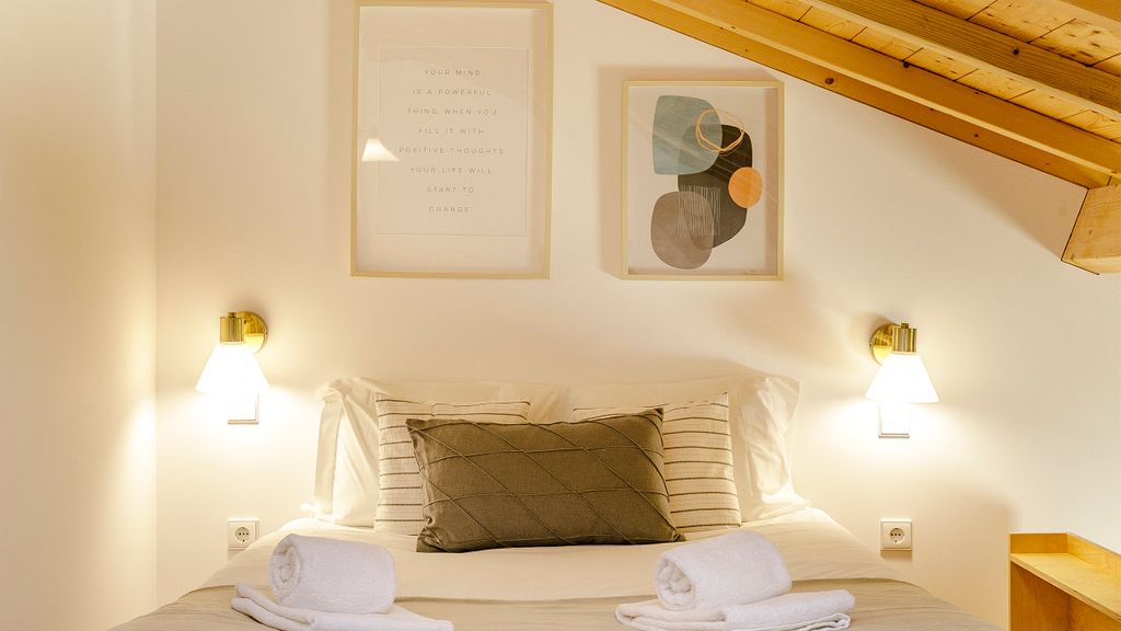 Vila Burgães - Casa 5 by LovelyStay