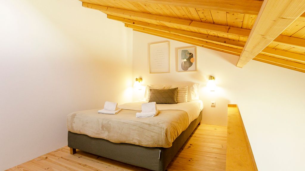 Vila Burgães - Casa 5 by LovelyStay