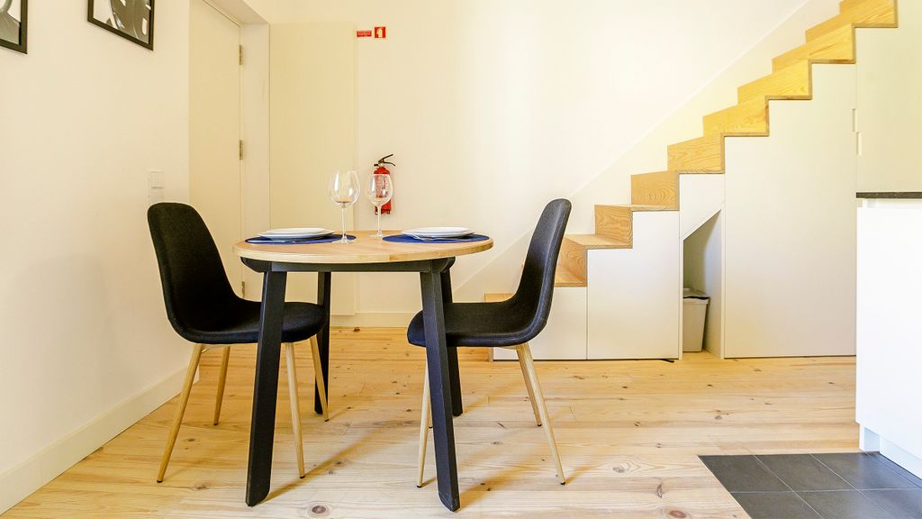 Vila Burgães - Casa 4 by LovelyStay