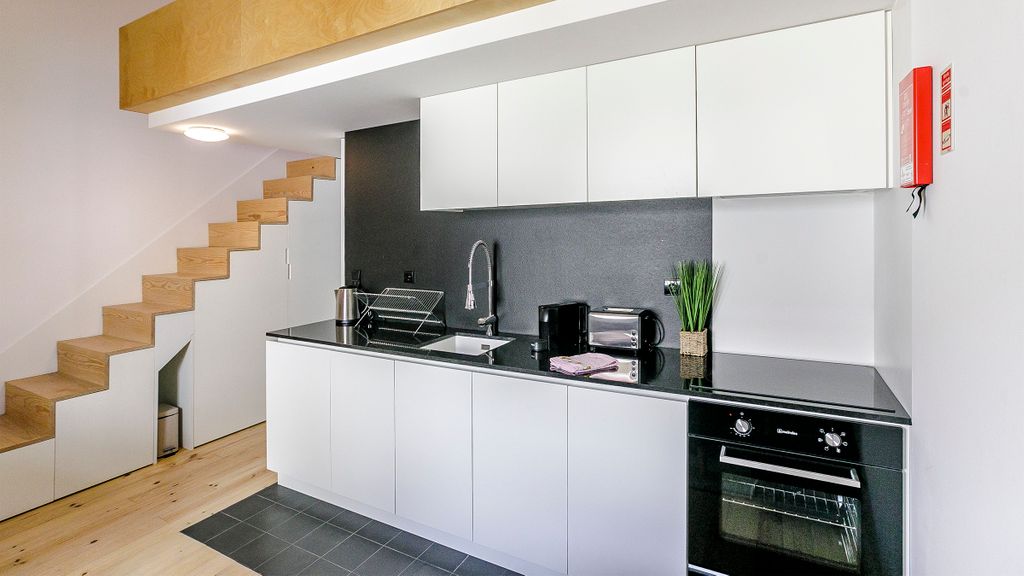 Vila Burgães - Casa 3 by LovelyStay