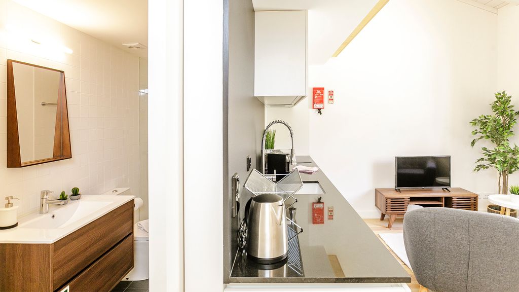 Vila Burgães - Casa 3 by LovelyStay