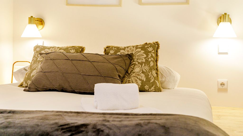 Vila Burgães - Casa 3 by LovelyStay