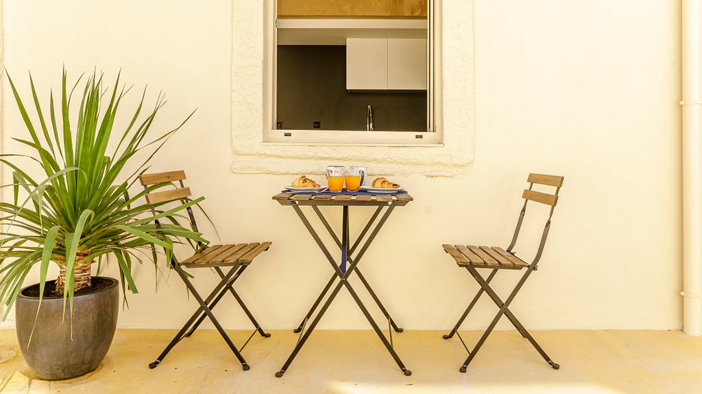 Vila Burgães - Casa 3 by LovelyStay