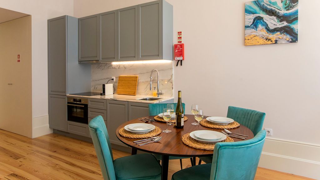 Duques 2BDR w/AC near historic town by LovelyStay