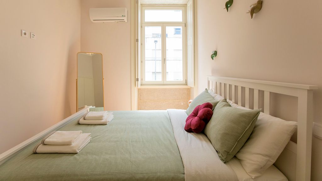 Duques 2BDR w/AC near historic town by LovelyStay
