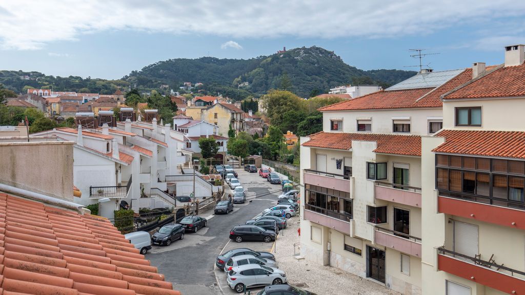 Sintra Mountain View by LovelyStay