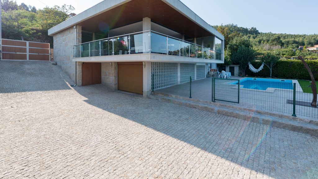 Casa Guimas