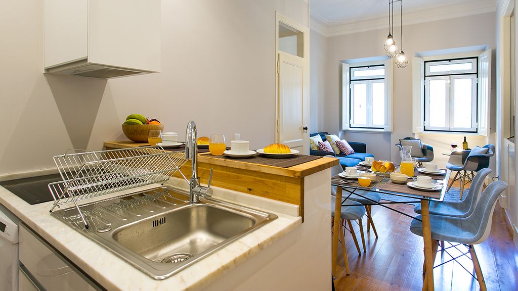 Cozy 3BDR Apartment in Estrela by LovelyStay