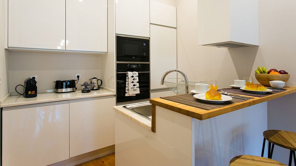 Cozy 3BDR Apartment in Estrela by LovelyStay