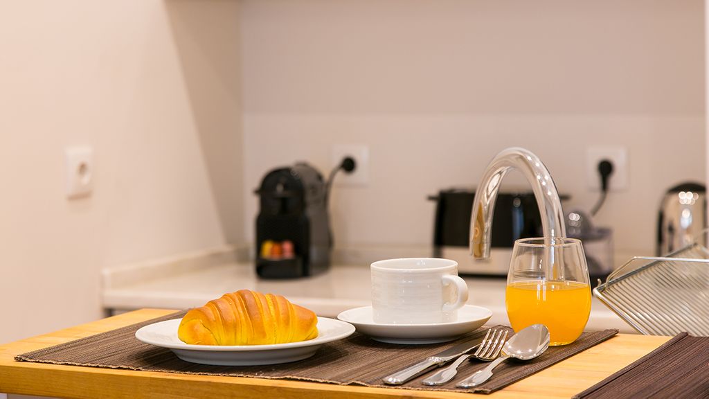 Cozy 3BDR Apartment in Estrela by LovelyStay