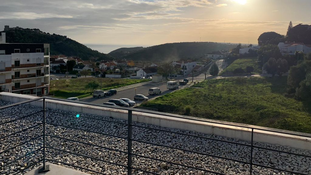 Sesimbra 3BDR Apartment W/Terrace by LovelyStay
