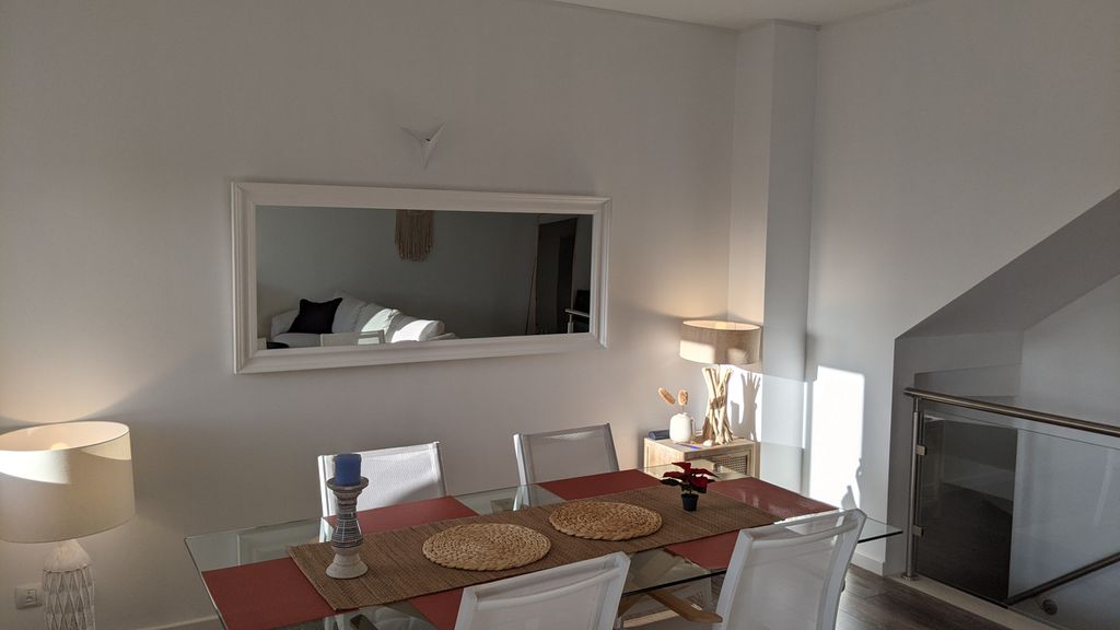Sesimbra 3BDR Apartment W/Terrace by LovelyStay