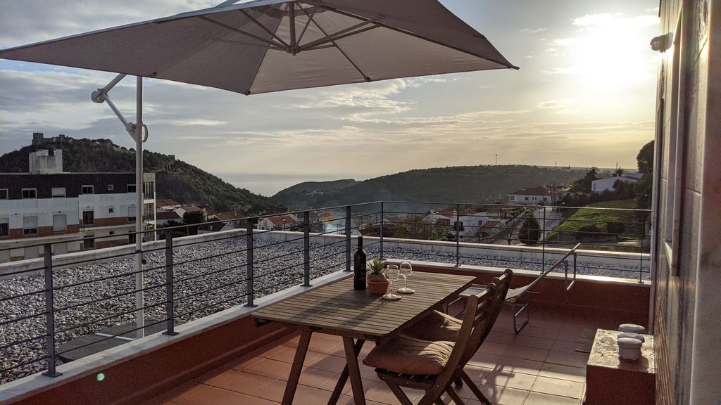 Sesimbra 3BDR Apartment W/Terrace by LovelyStay