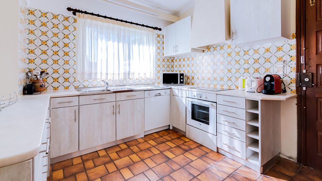 Villa Mimi by LovelyStay