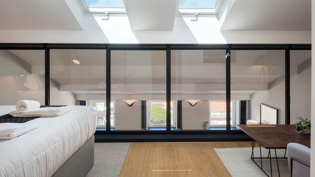 Modern Loft w/ AC in Downtown Porto by LovelyStay