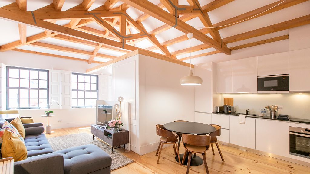 Newly Renovated Central Loft w/ AC by LovelyStay