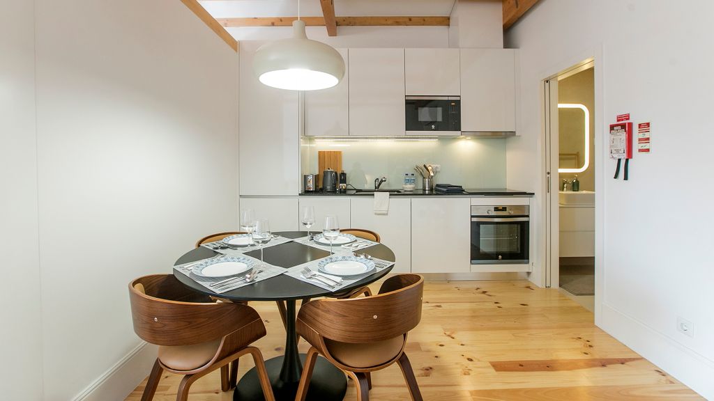 Newly Renovated Central Loft w/ AC by LovelyStay