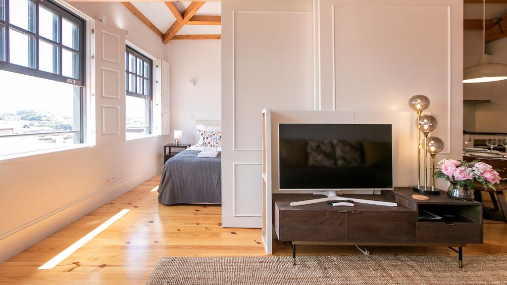 Newly Renovated Central Loft w/ AC by LovelyStay