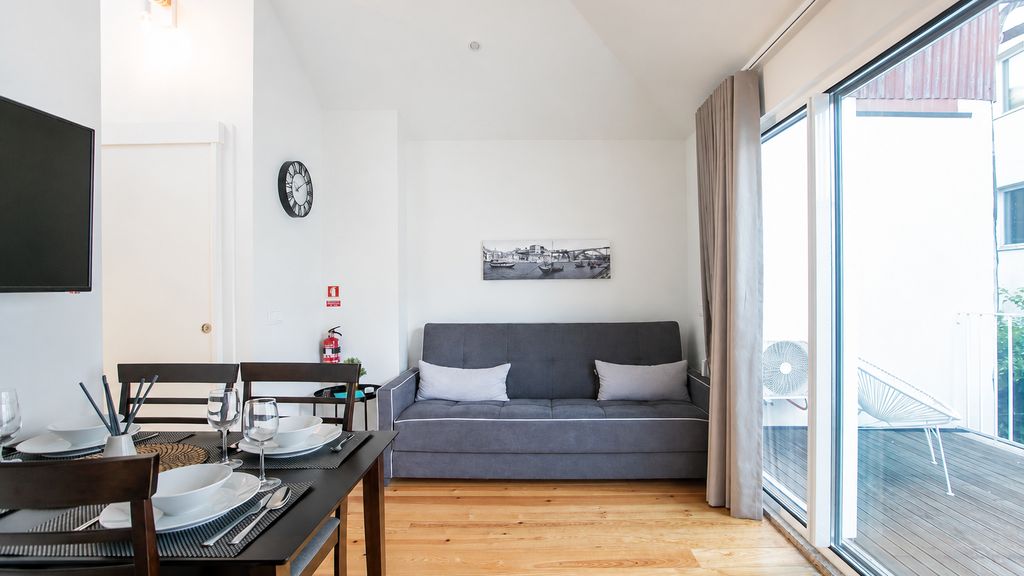 Cozy 1BR in Santa Catarina by LovelyStay