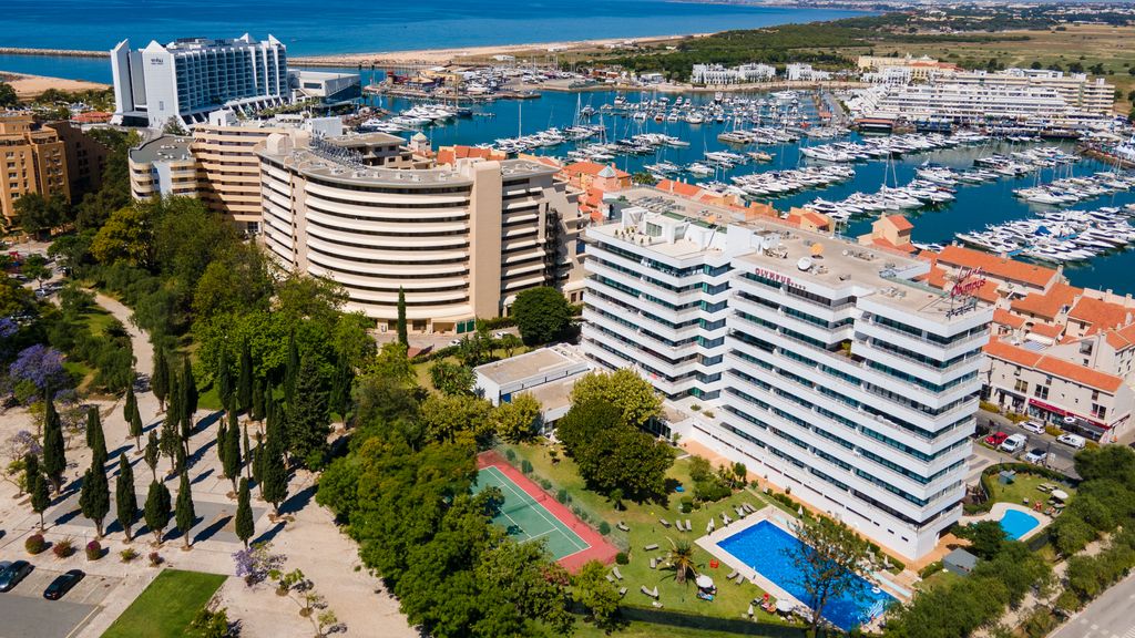 Divine Marina Apartment W/ Pool & Garden by LovelyStay
