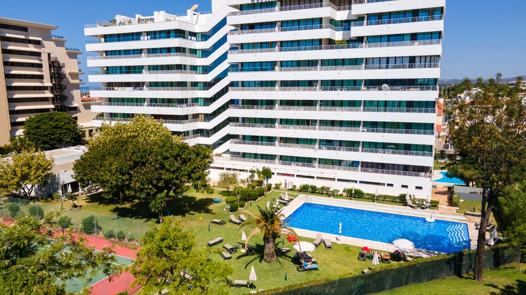 Divine Marina Apartment W/ Pool & Garden by LovelyStay