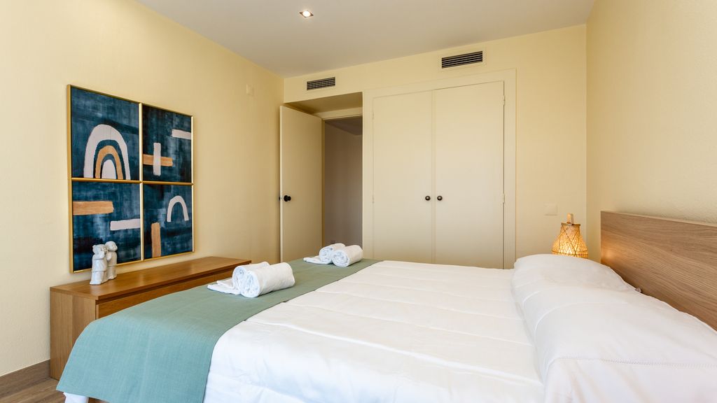 Divine Marina Apartment W/ Pool & Garden by LovelyStay