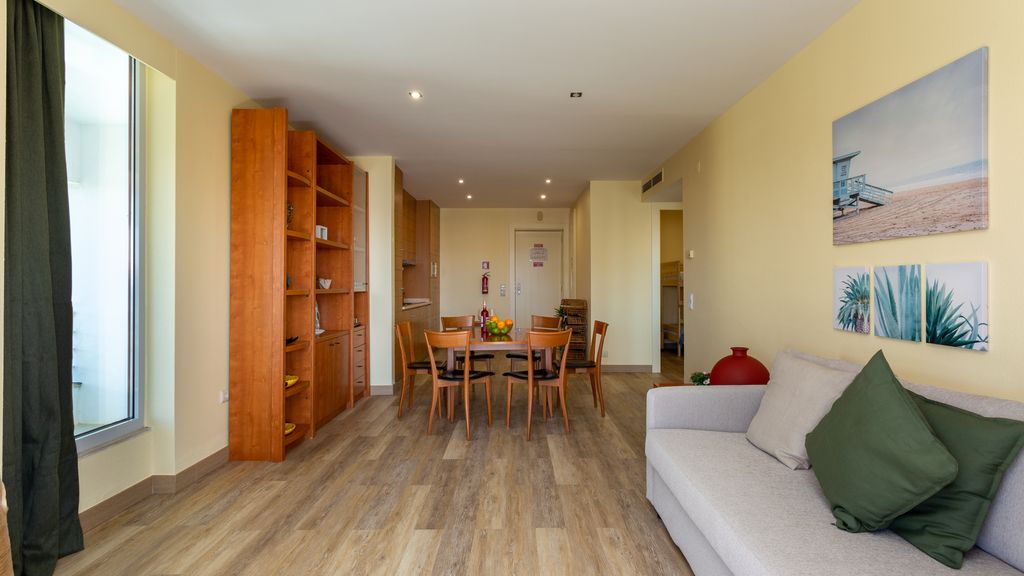 Divine Marina Apartment W/ Pool & Garden by LovelyStay